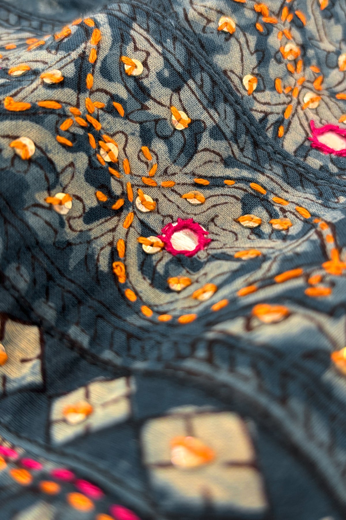 Sehra Afsana Bagru Dabu Kurta