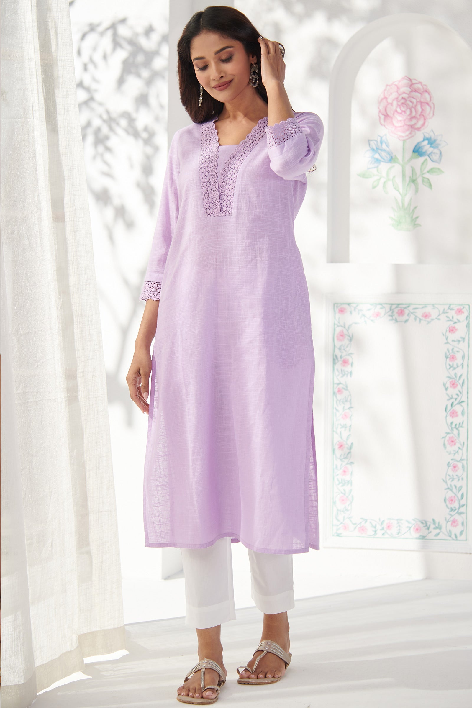 Roza Zafina White Narrow Pants