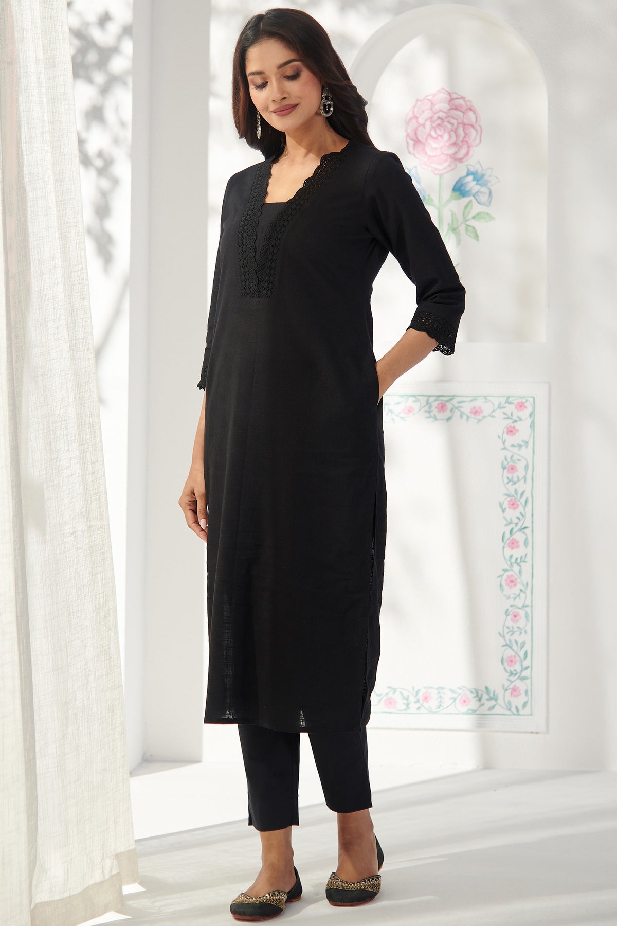 Roza Zeinab Black Narrow Pants