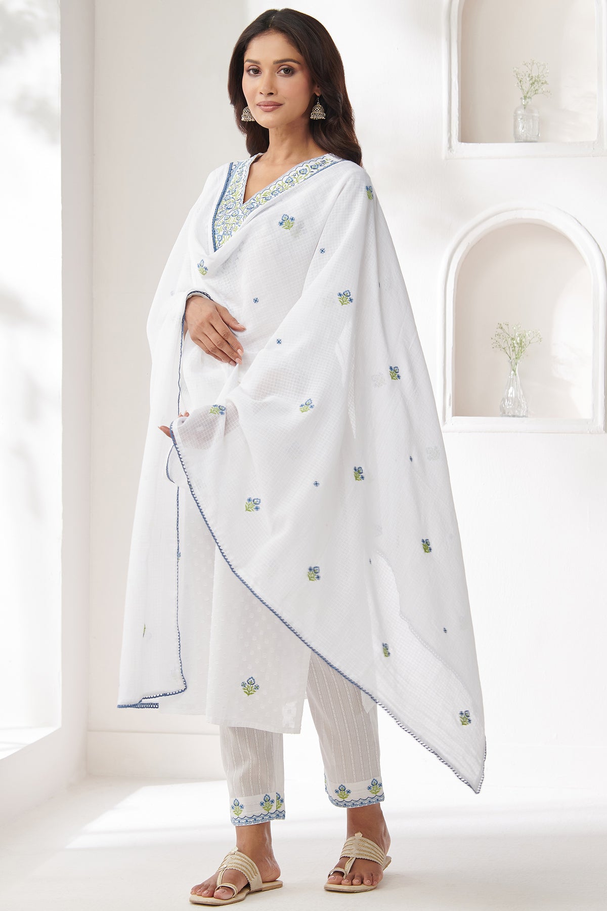 Mehraab Samaira White Narrow Pants