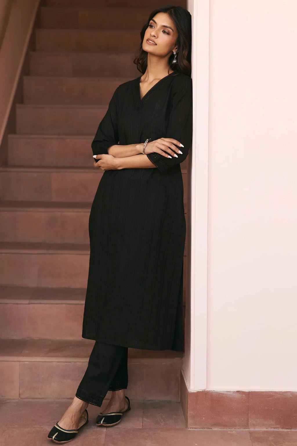 Roza Sehr Black Narrow Pants