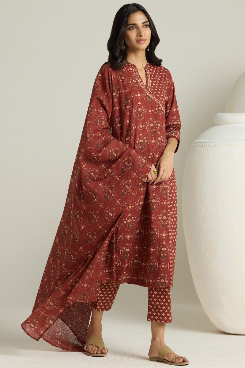 Gulraiz Ishrat Sanganeri Kurta