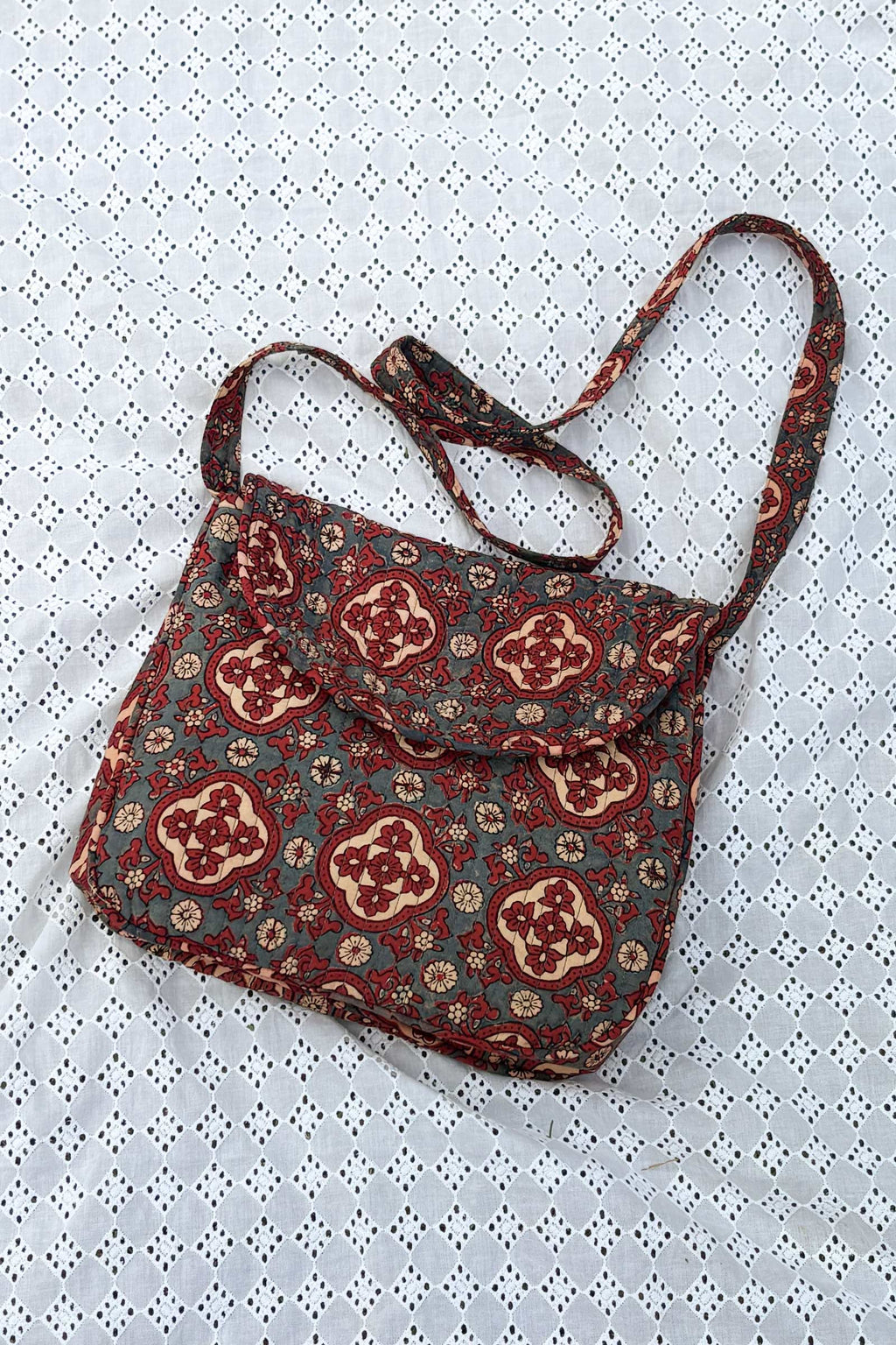 Roza Mehnaaz Crossbody Bag