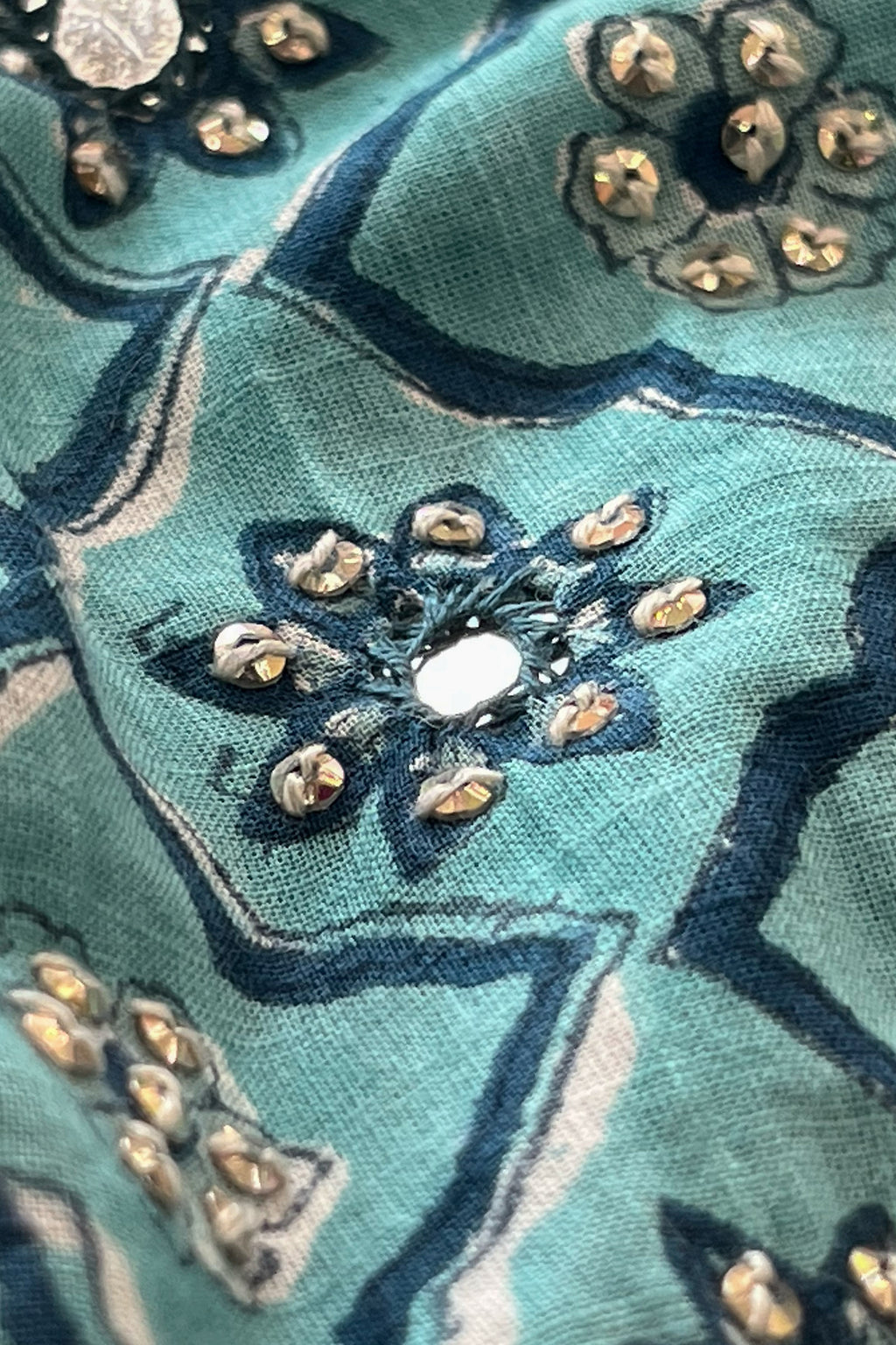 Neelofar Shirin Sanganeri Kurta