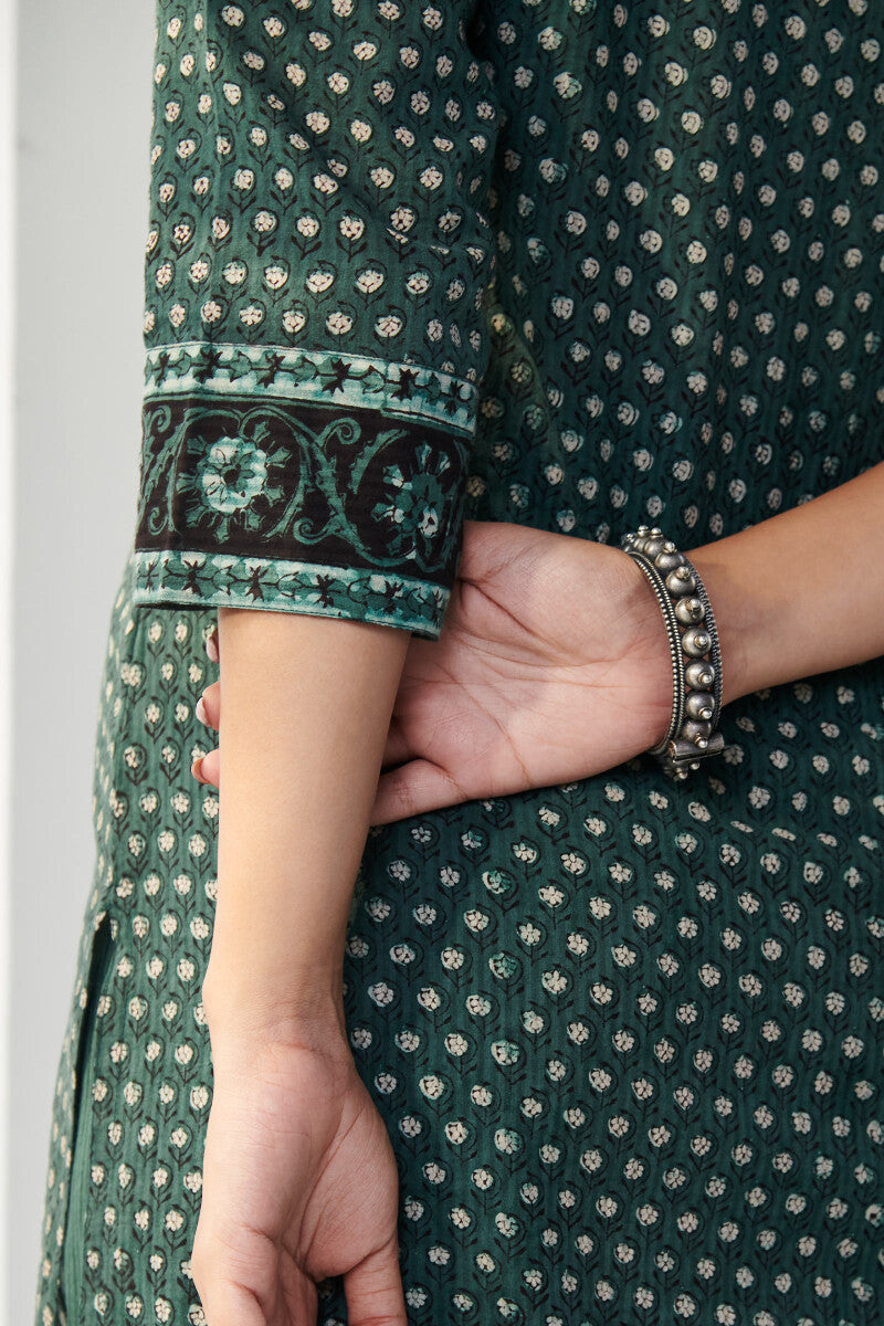 Sehra Farah Bagru Kurta