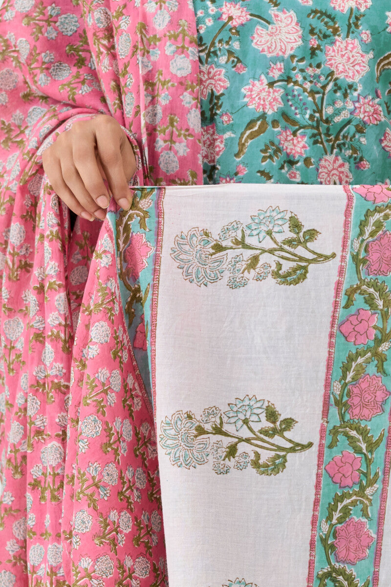 Nasrine Rabiya Dupatta