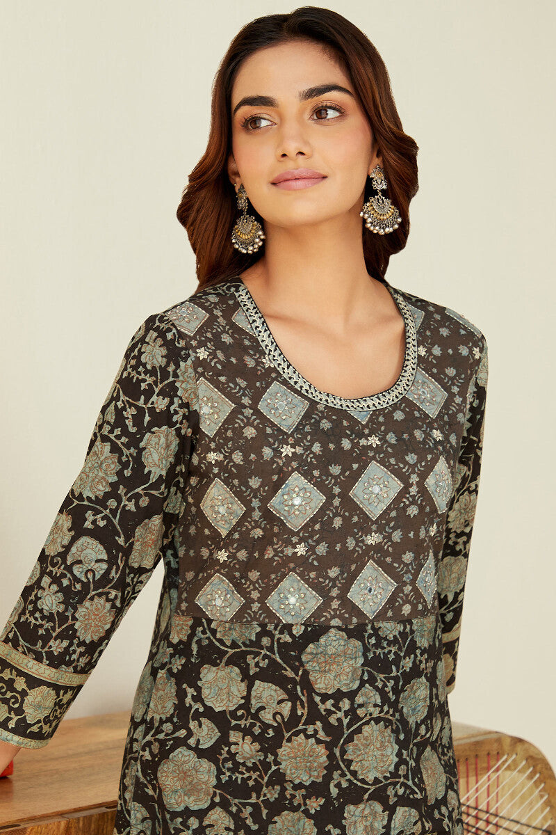 Sehra Aliza Akola Kurta