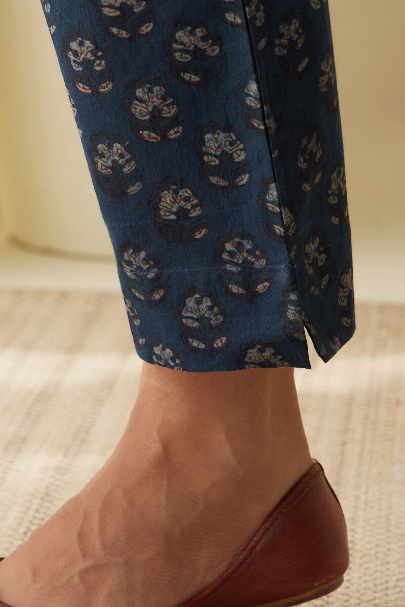 Rehnuma Azarin Narrow Pants