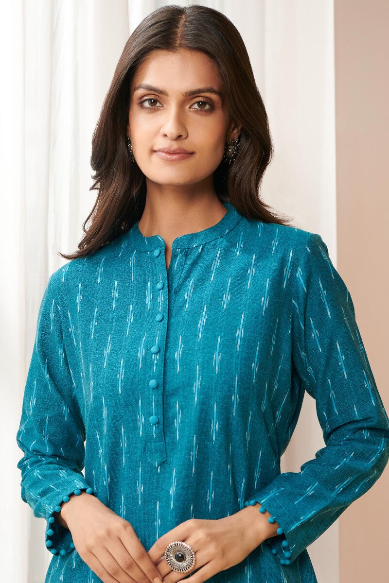 Naadirah Faiza Ikat Kurta
