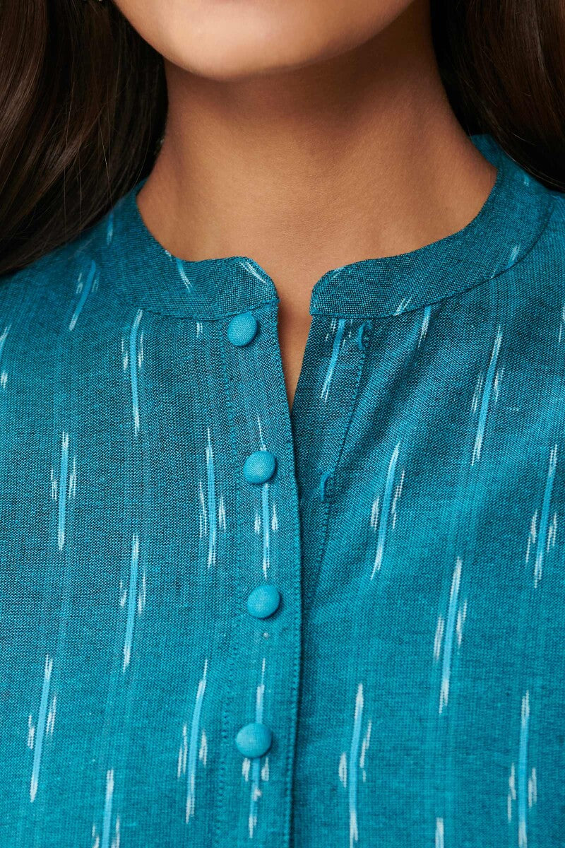 Naadirah Faiza Ikat Kurta