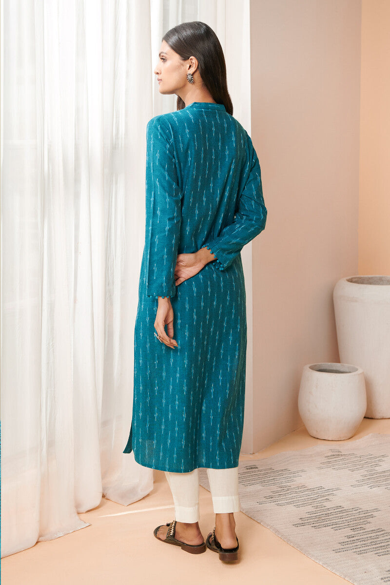 Naadirah Faiza Ikat Kurta