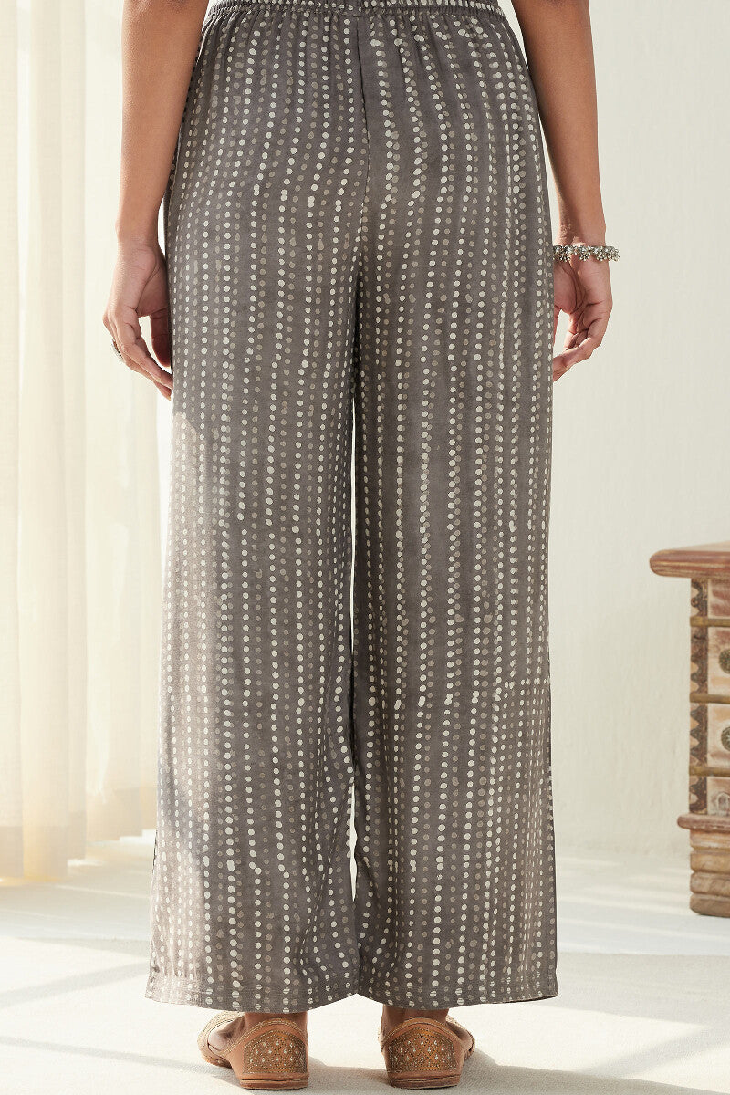 Sehra Zeenat Dabu Farsi