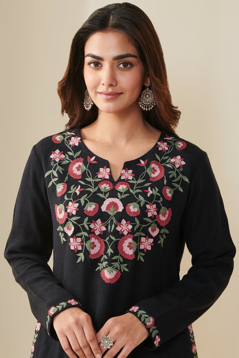 Naadirah Shirin Faux Wool Handloom Kurta