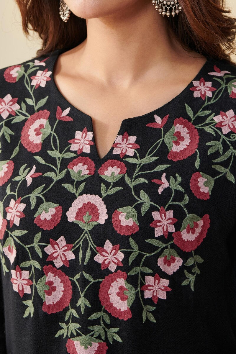 Naadirah Shirin Faux Wool Handloom Kurta