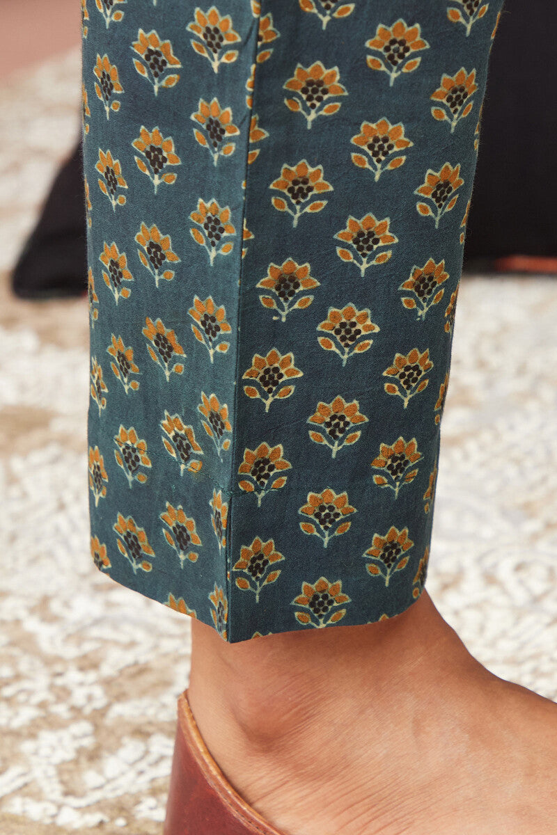 Sehra Saba Ajrak Narrow Pants