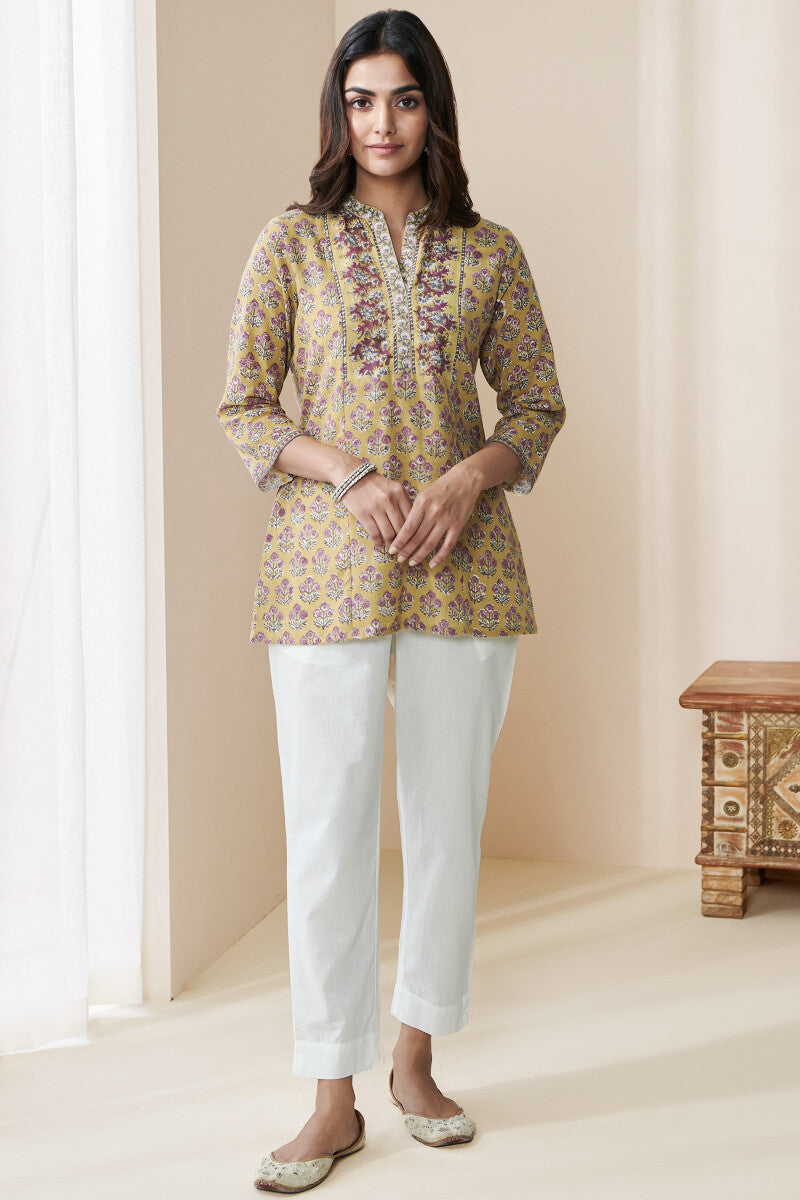 Gauhar Rehmat Sanganeri Top