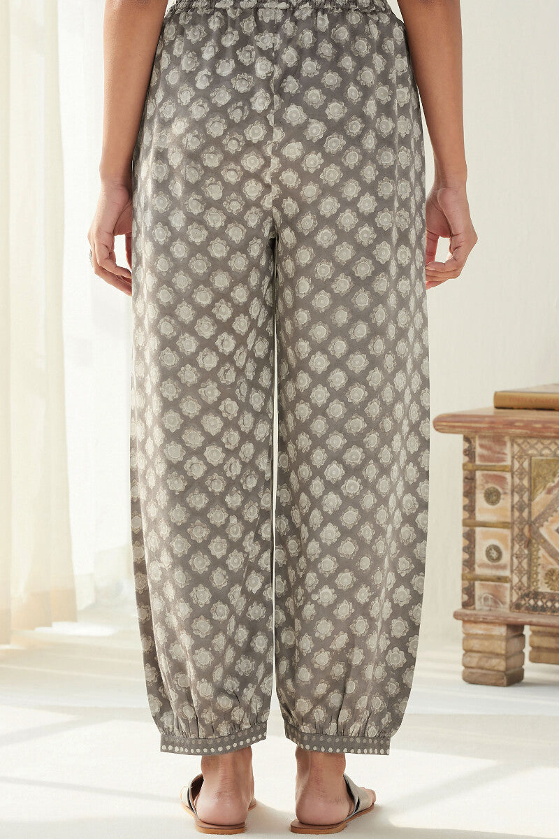 Sehra Kaynat Dabu Izhaar Pants