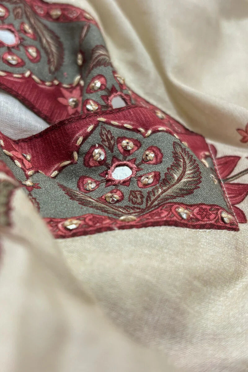 Mahnoor Sahira Kurta
