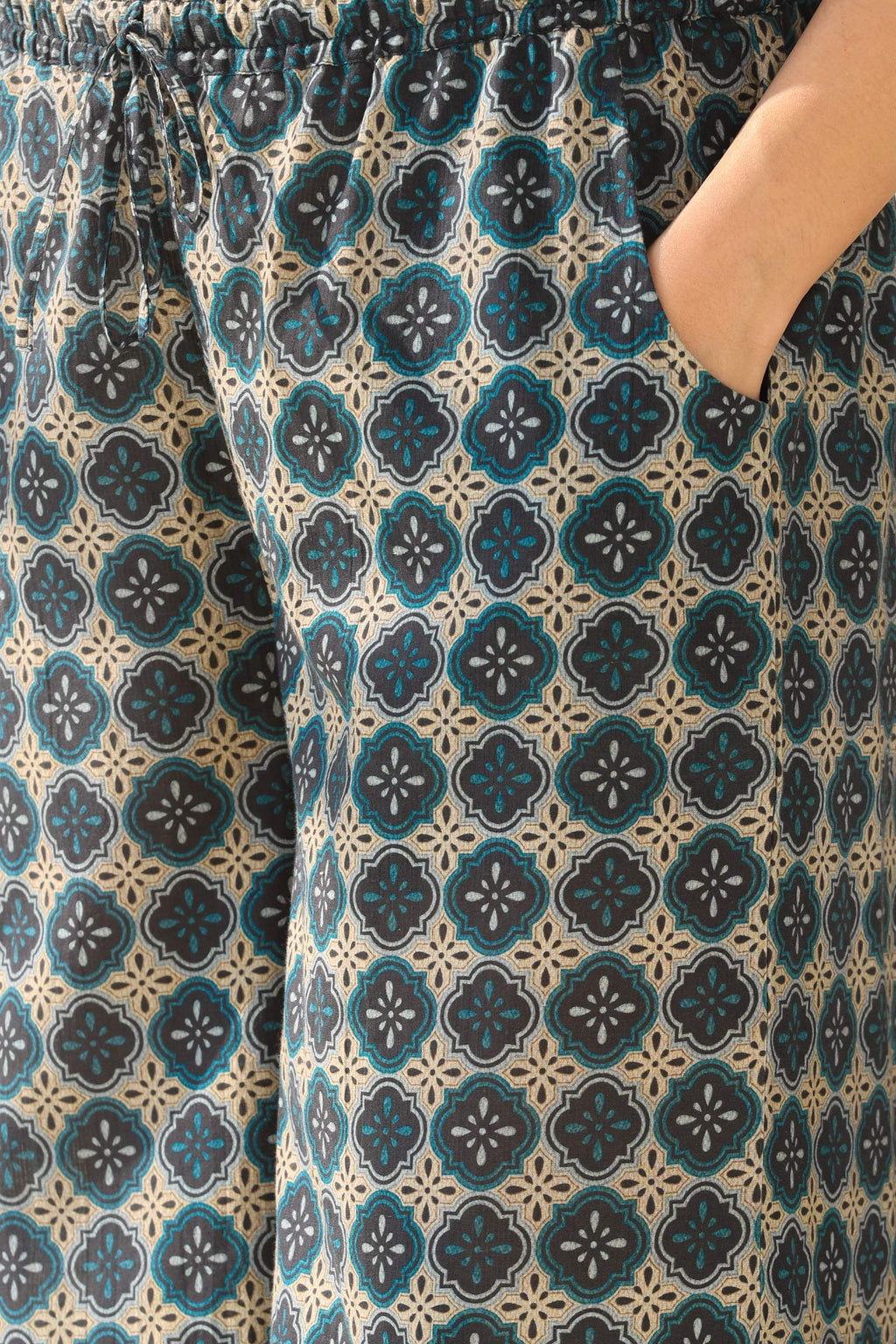 Rangrez Rabiya Palazzo