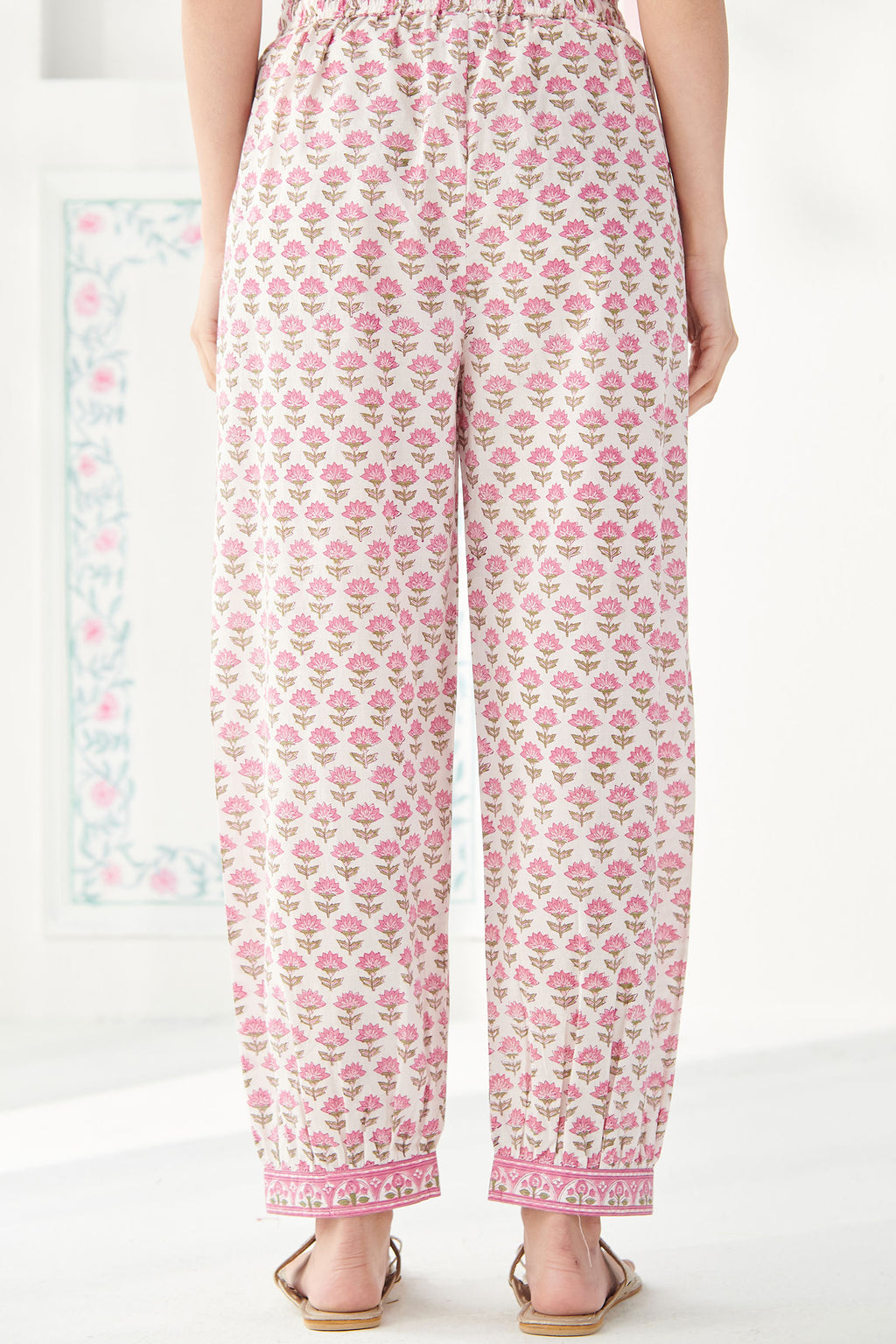 Surplus: Gulbahar Zubeida Sanganeri Izhaar Pants