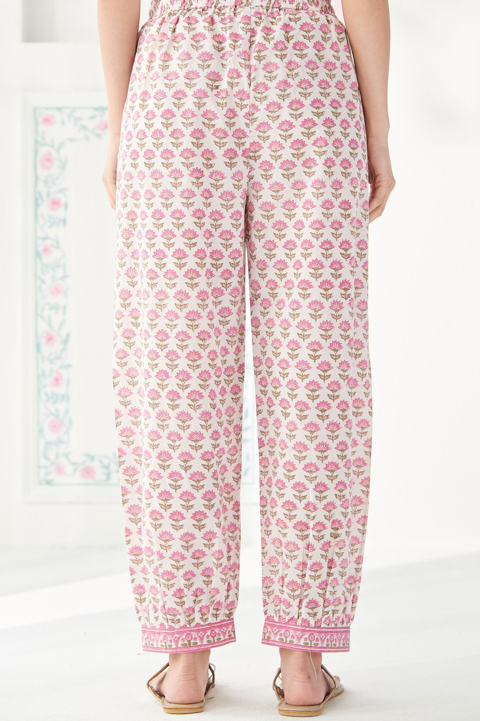 Surplus: Gulbahar Zubeida Sanganeri Izhaar Pants