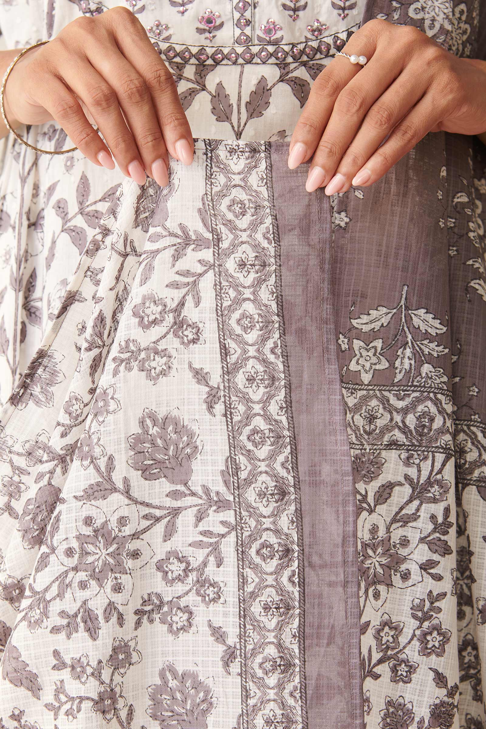 Gauhar Azma Sanganeri Dupatta