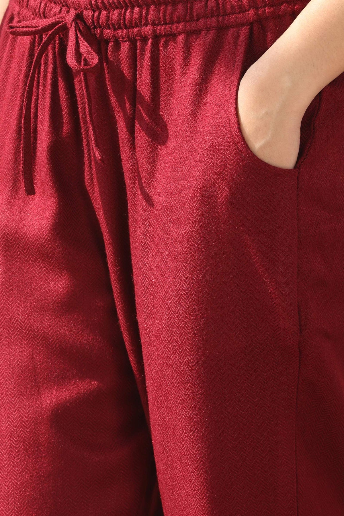 Naadirah Maheen Faux Wool Narrow Pants