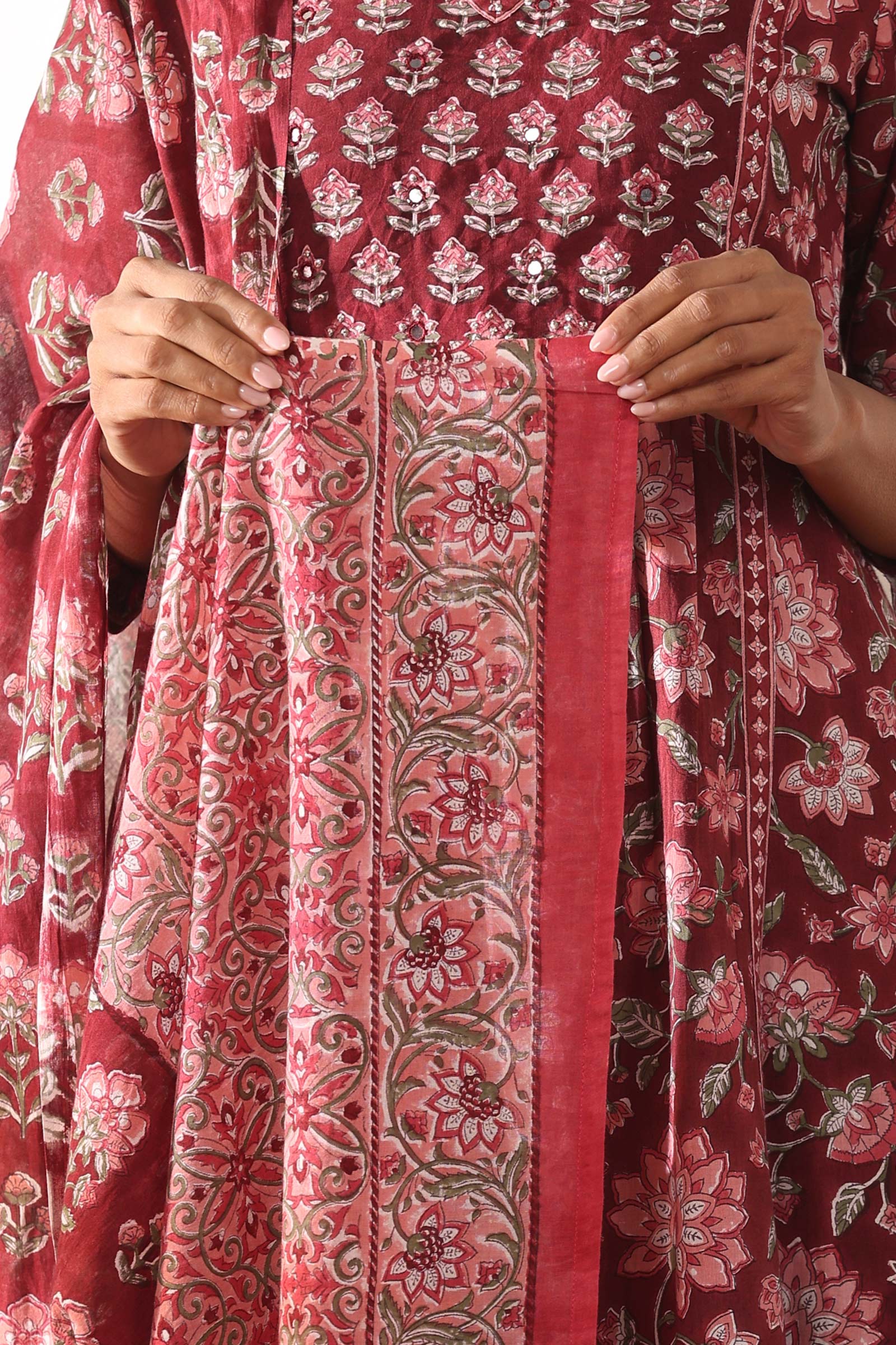 Gulbarg Nida Sanganeri Dupatta