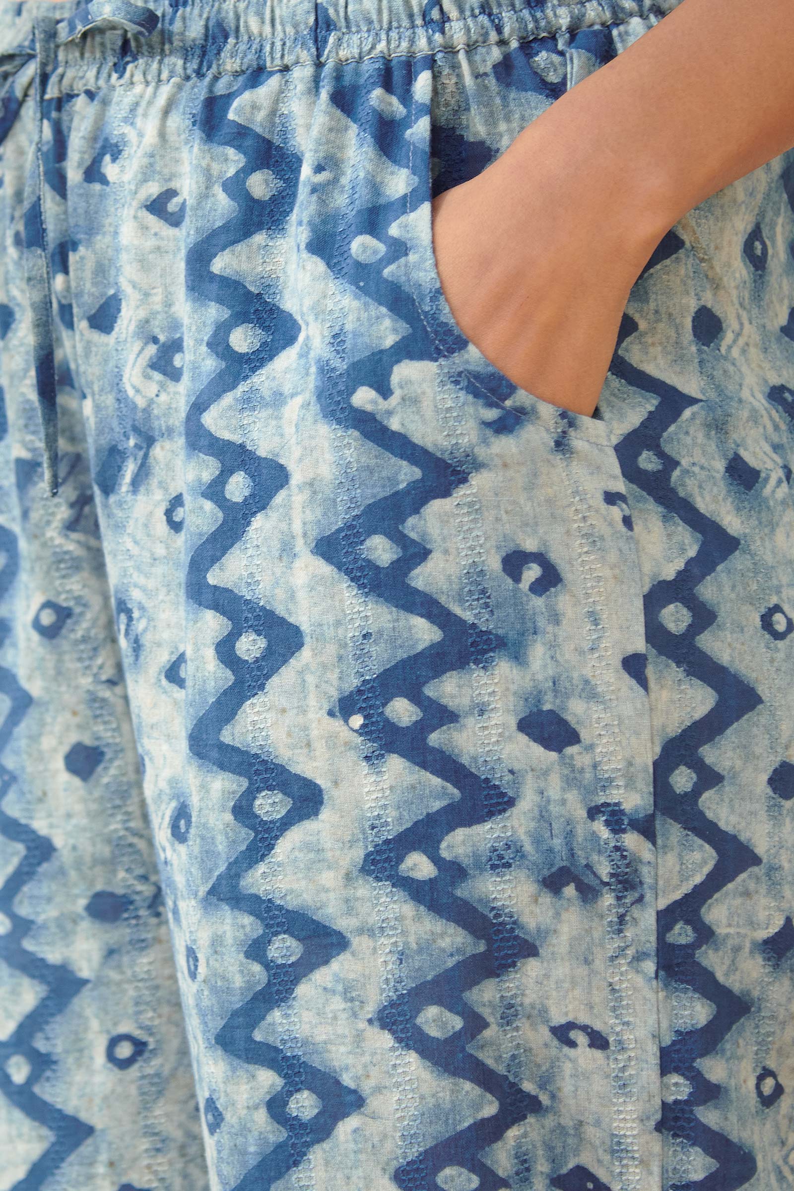 Noor Rumaisa Akola Farsi