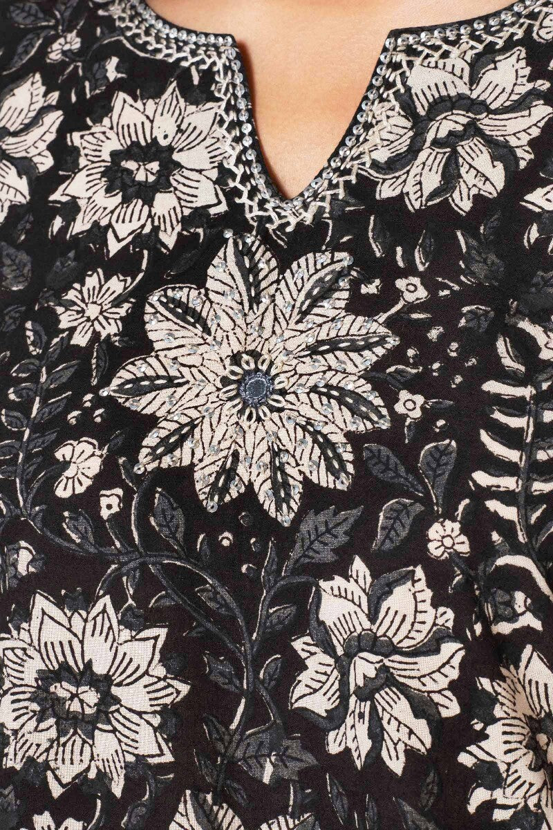 Sehra Nasmina Bagru Kurta