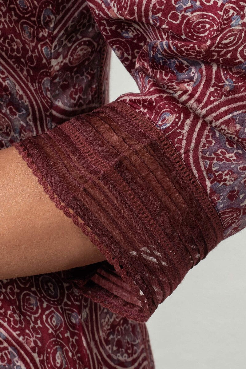 Zubeida Sareen Ajrak Modal Kurta