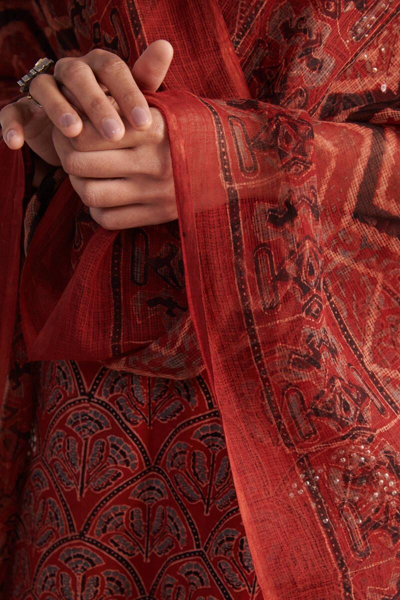 Sehra Samira Ajrak Kota Dupatta