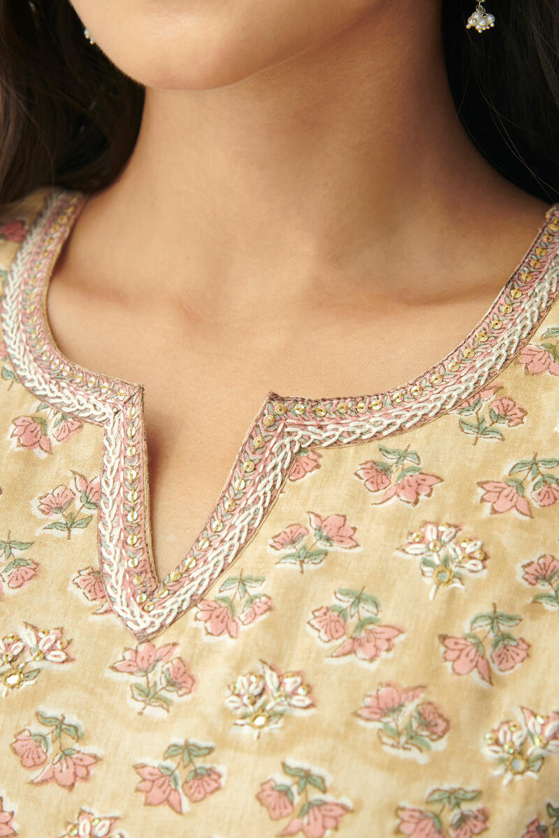 Nasrine Yasmine Sanganeri Kurta