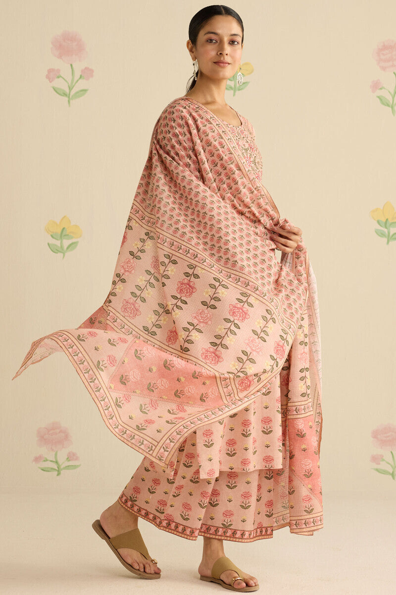 Gulraiz Farhat Kurta