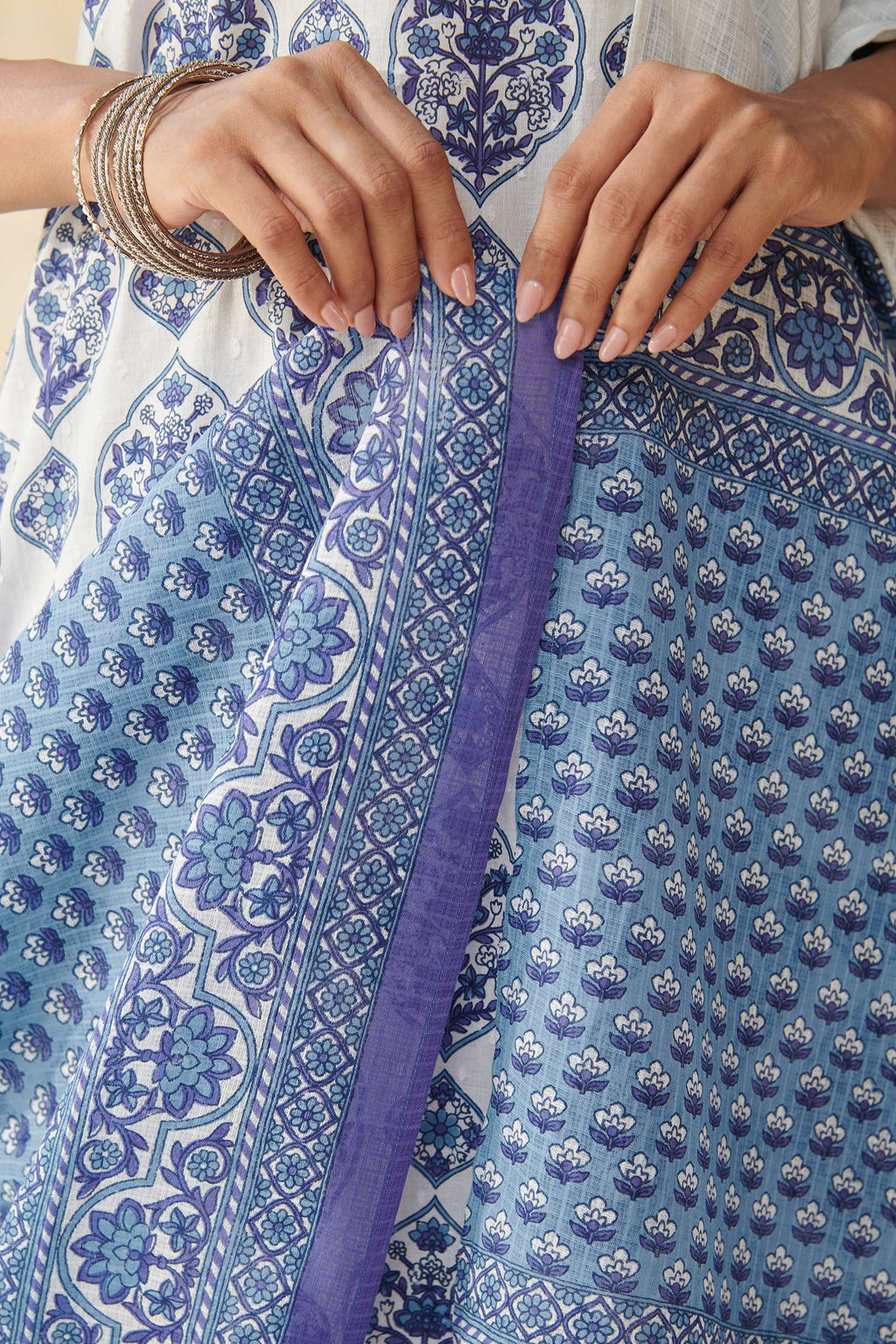 Surplus: Neelofar Sanganeri Dupatta