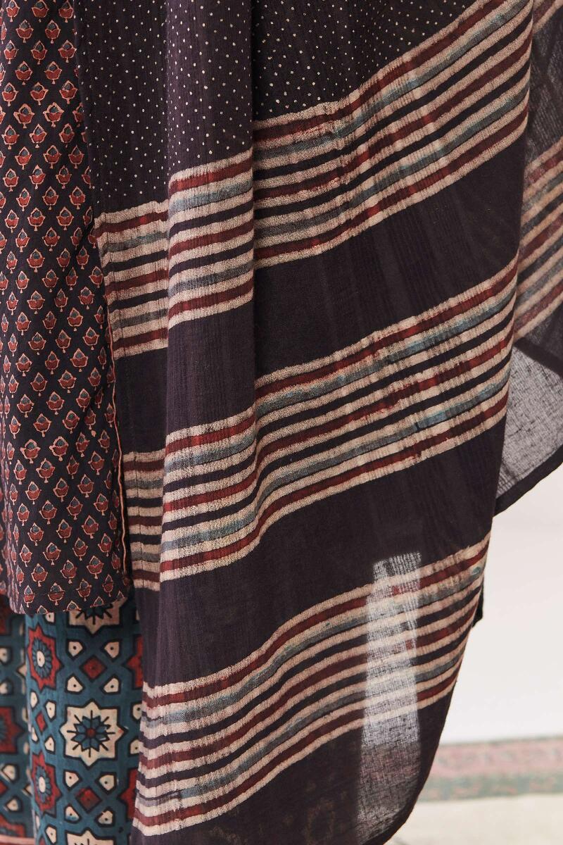 Sehra Tara Ajrak Dupatta