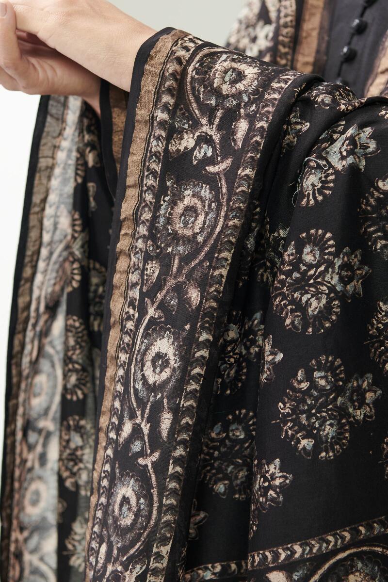 Nasrine Mehnaz Ajrak Chanderi Dupatta