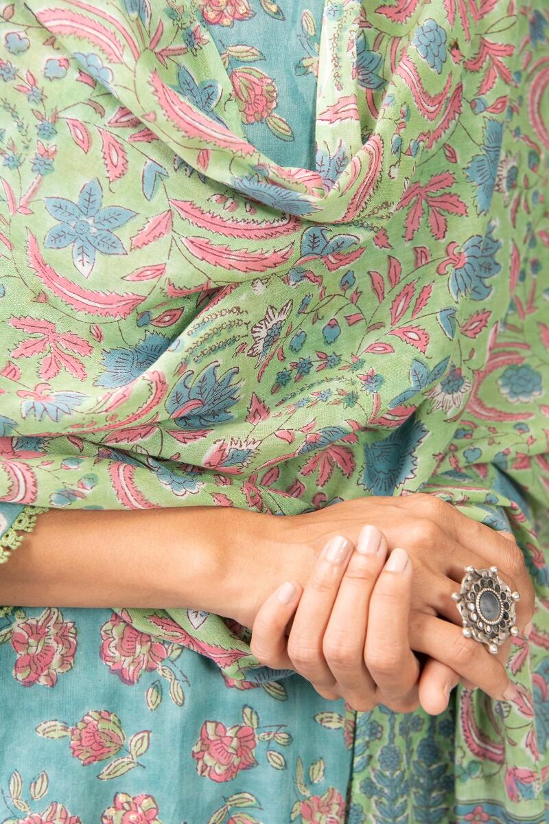 Gulbarg Zubeda Dupatta