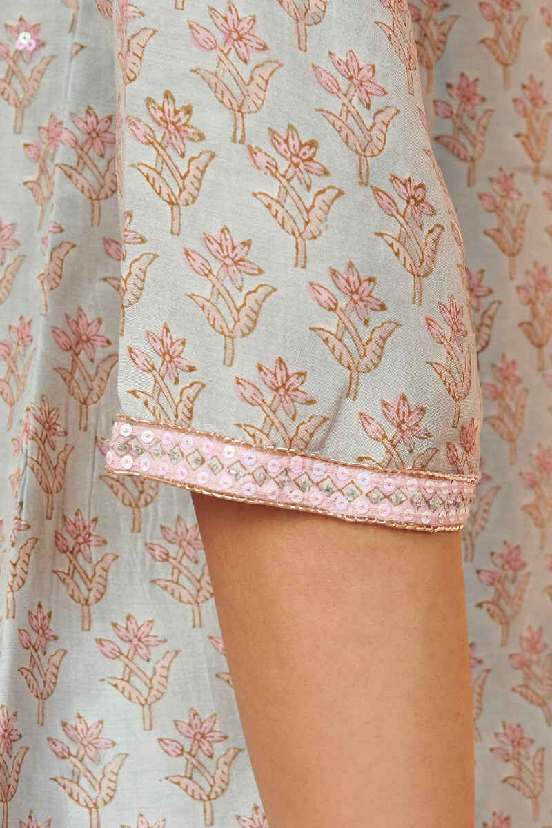 Shirin Mehnaaz Sanganeri Modal Kurta