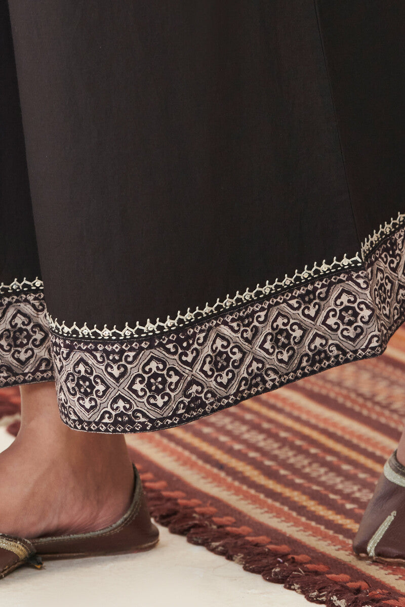 Sehra Nuzakat Black Palazzo