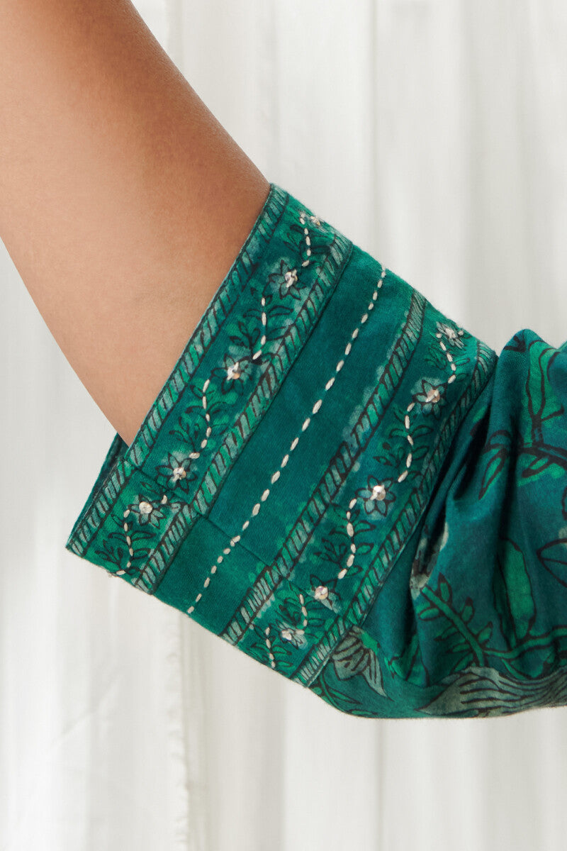 Sehra Zohra Akola Kurta