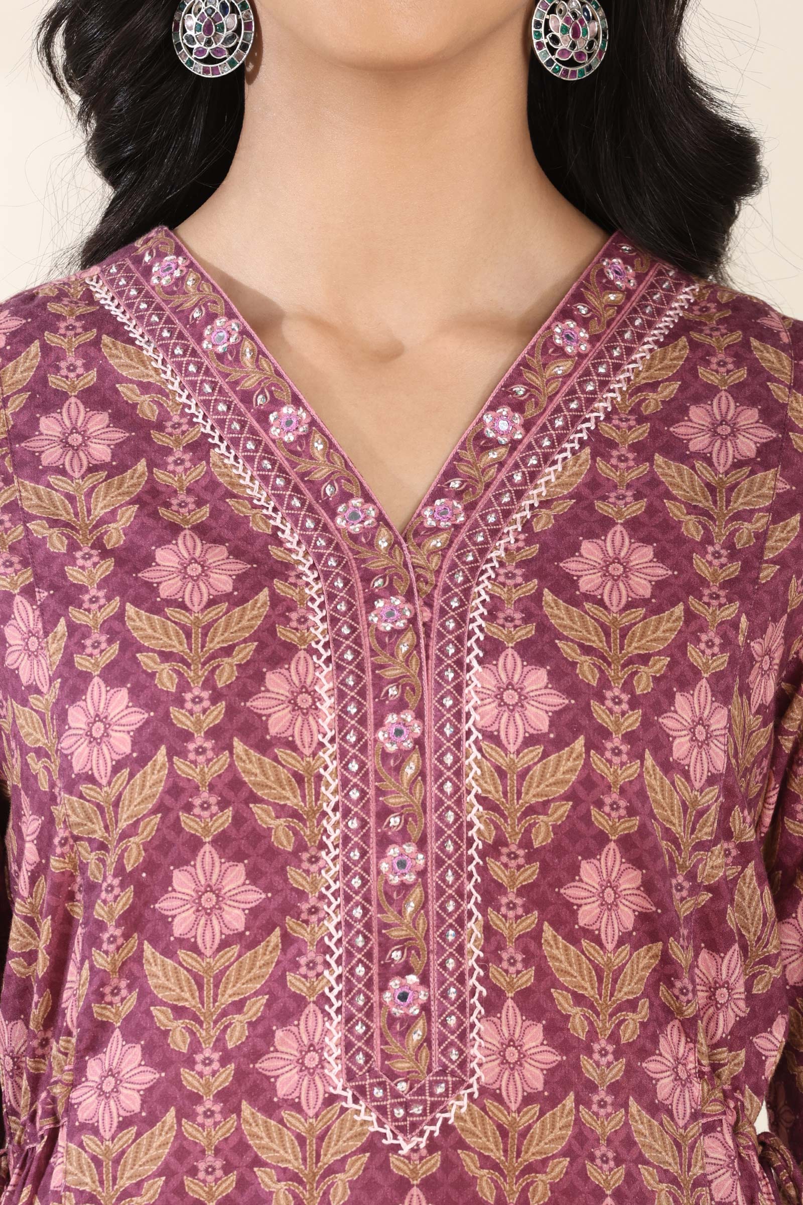 Surplus: Roz Meher Falak Kurta