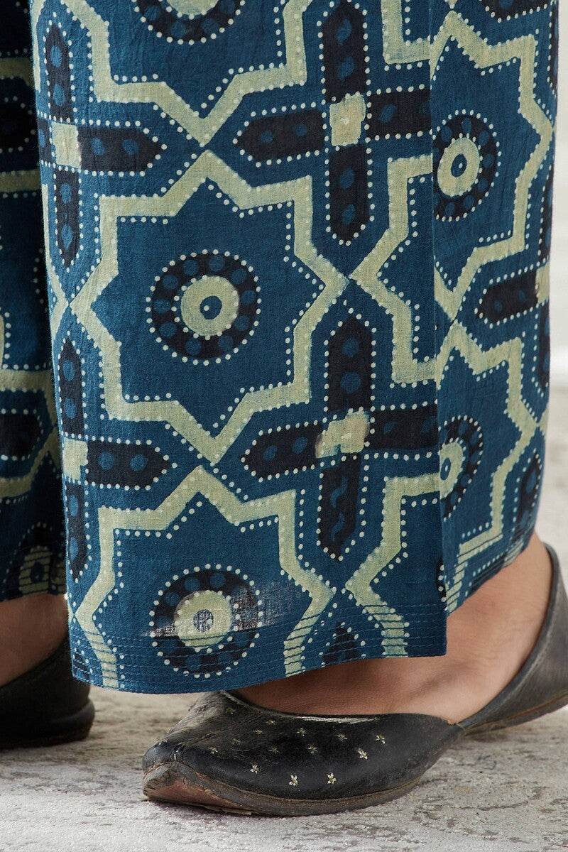 Roza Aarya Ajrak Farsi