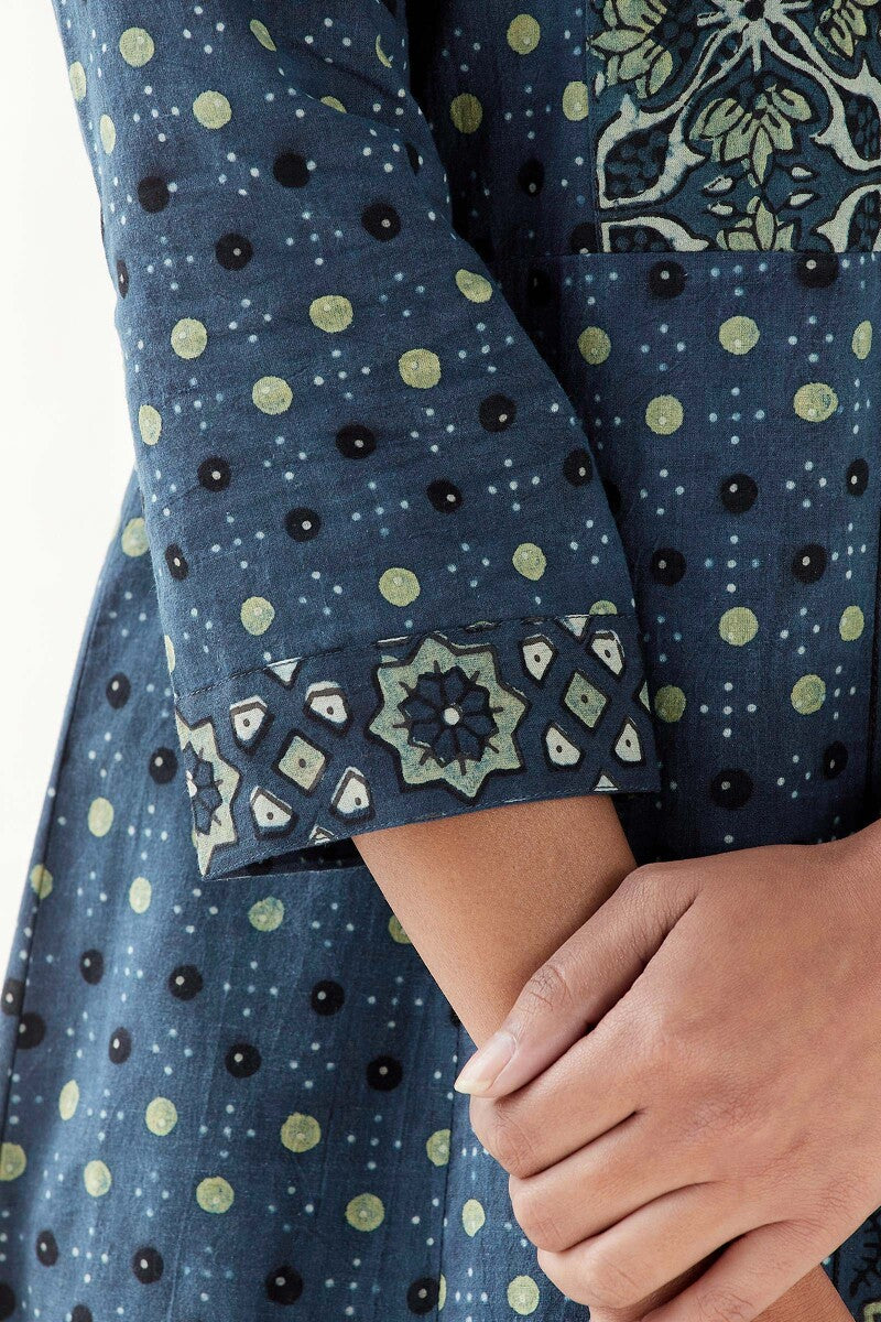Sehra Zaaida Ajrak Kurta