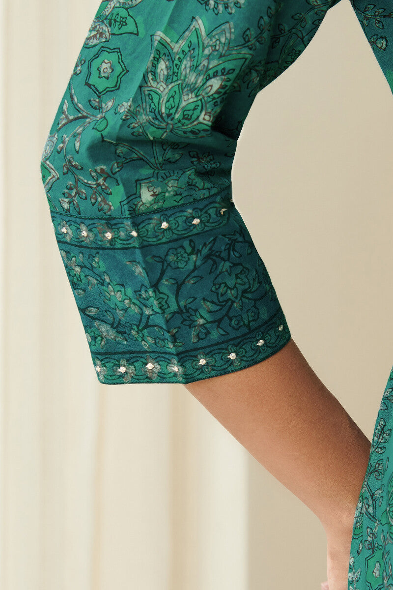 Sehra Faizah Akola Kurta