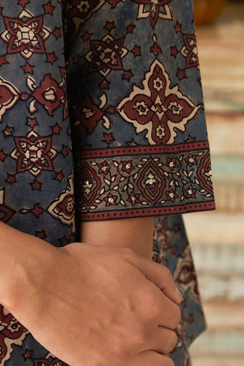 Sehra Shirin Ajrak Top