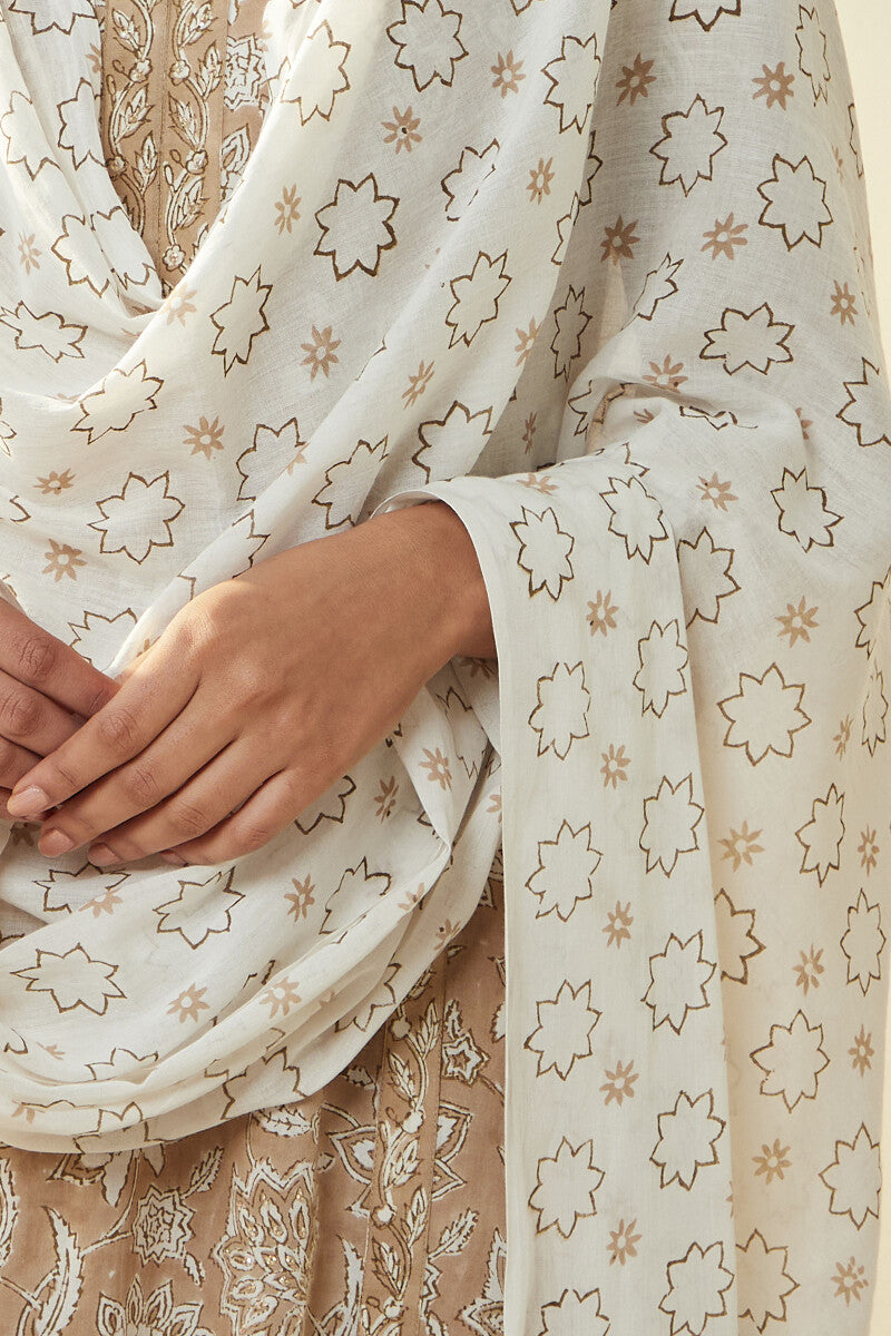Gauhar Sanam Dupatta