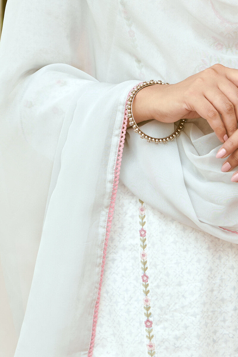 Nasrine Amara Dupatta