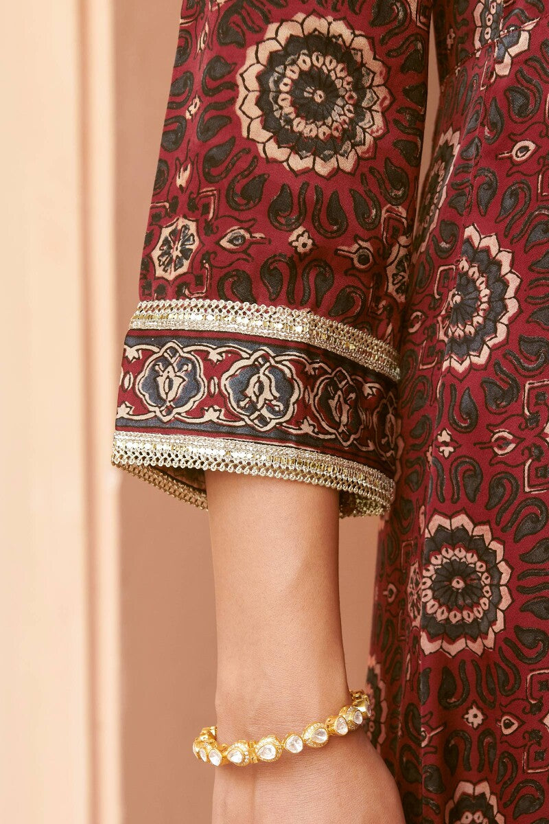 Mehrunissa Tahira Ajrak Kurta