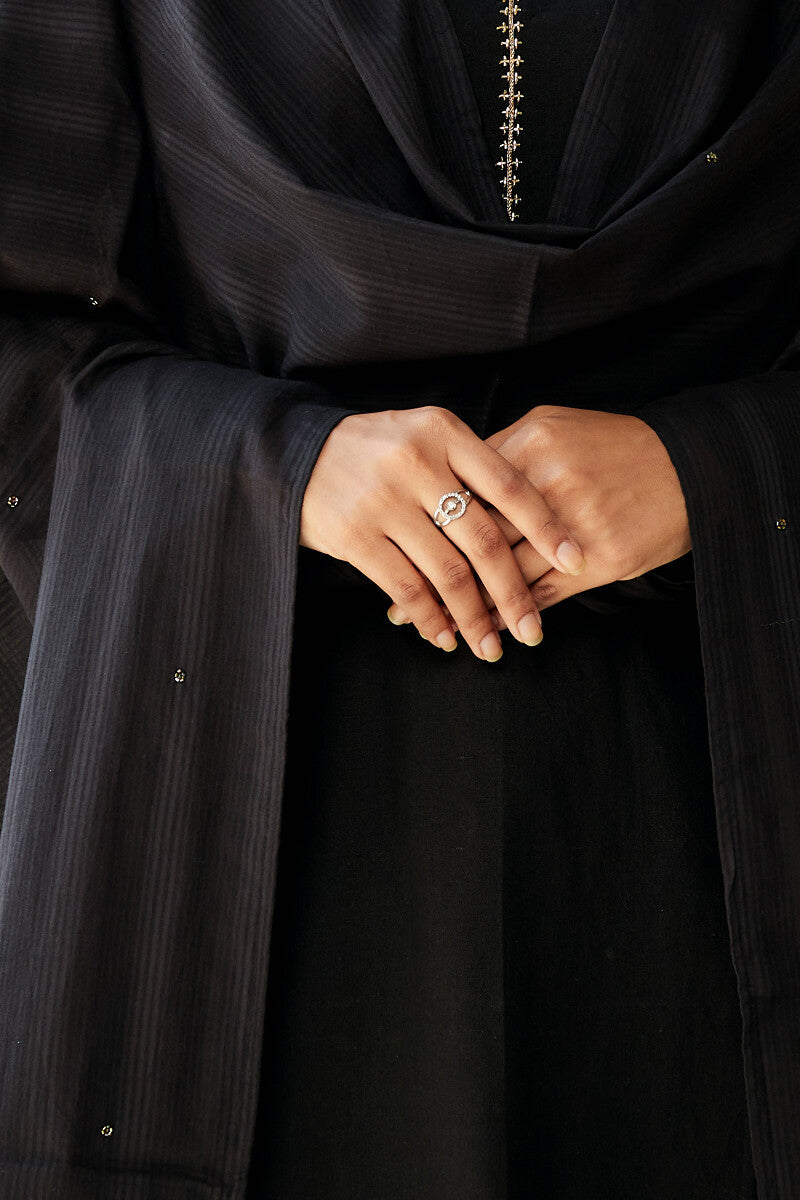 Mirza Raisa Dupatta